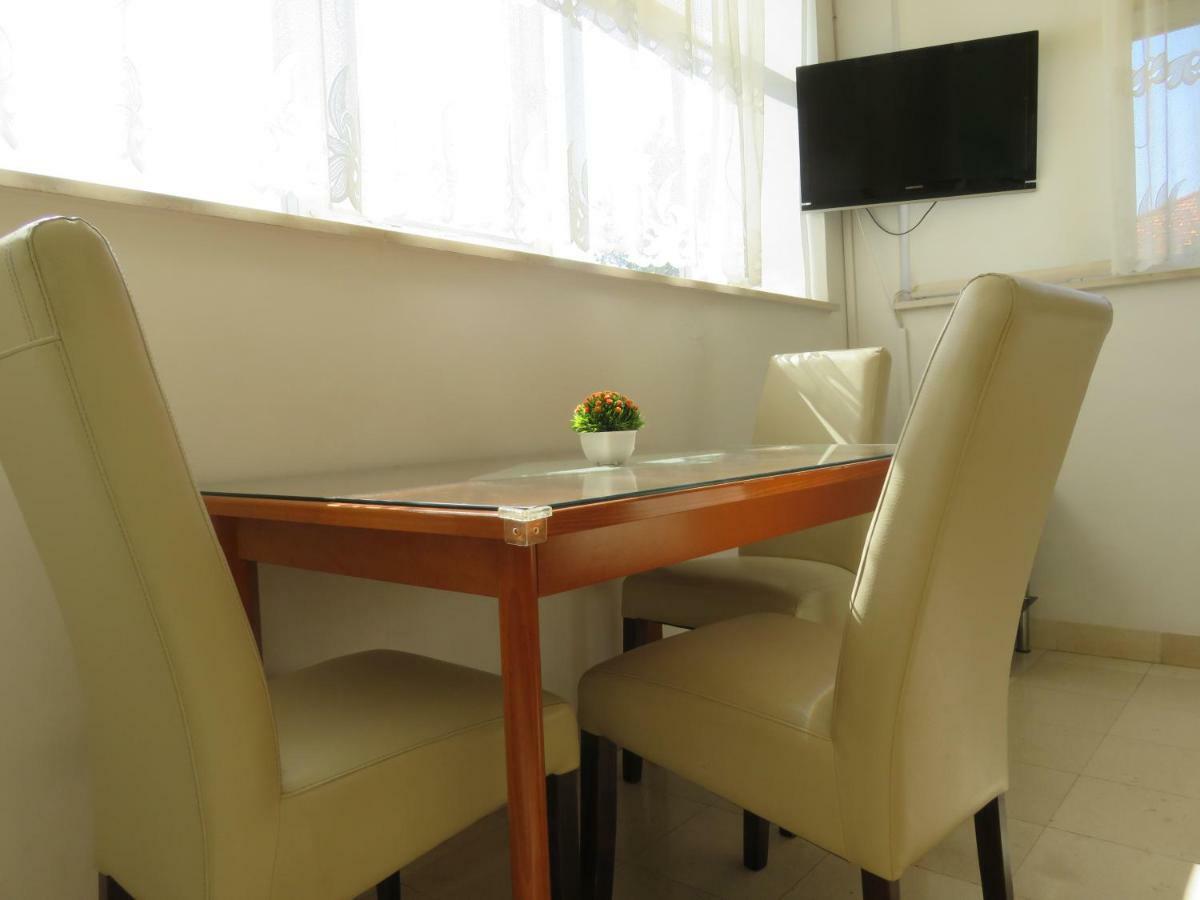 Borna Apartement Novaglia Esterno foto